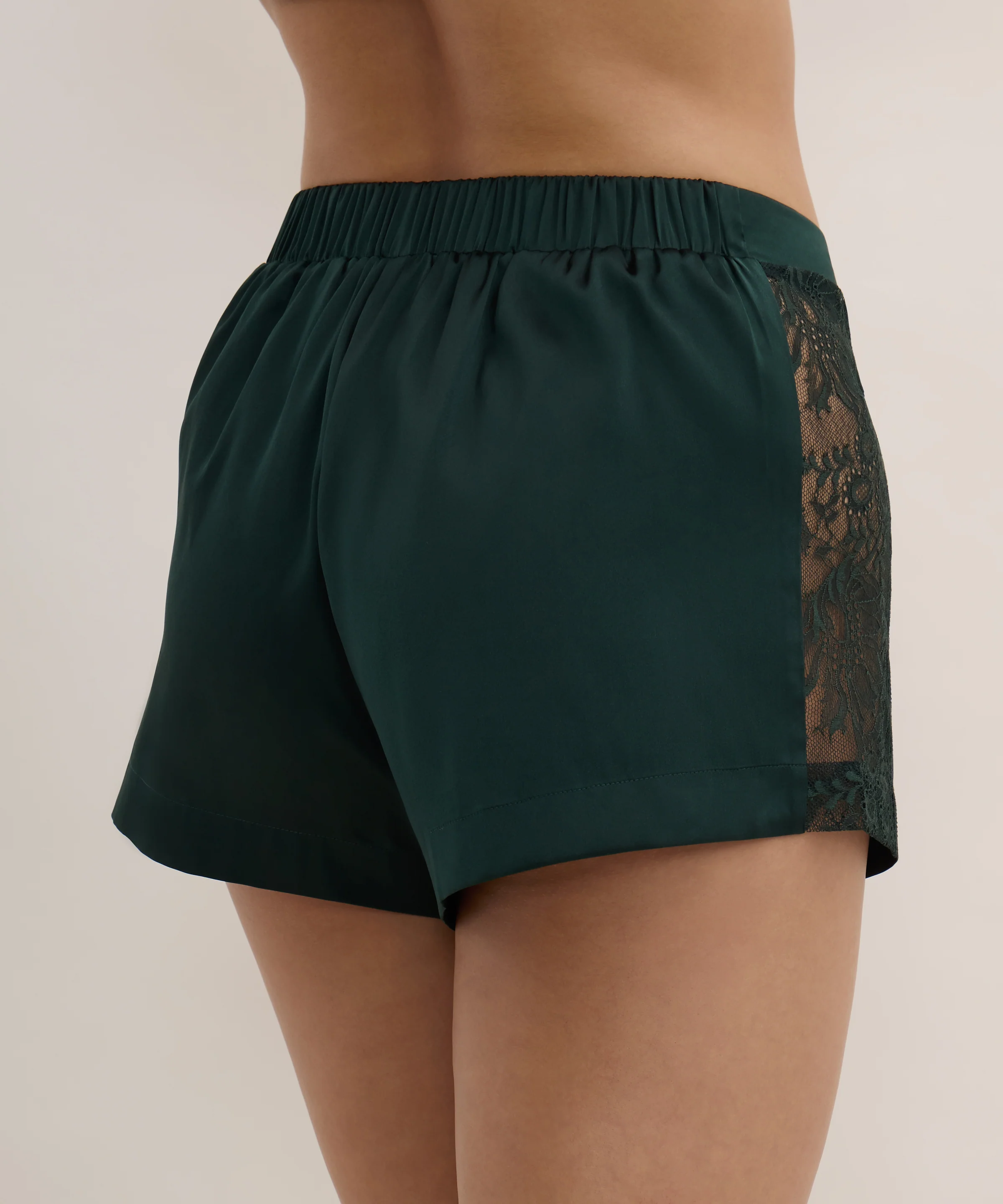 Midnight Whisper Short Mysterious Green - Image 4