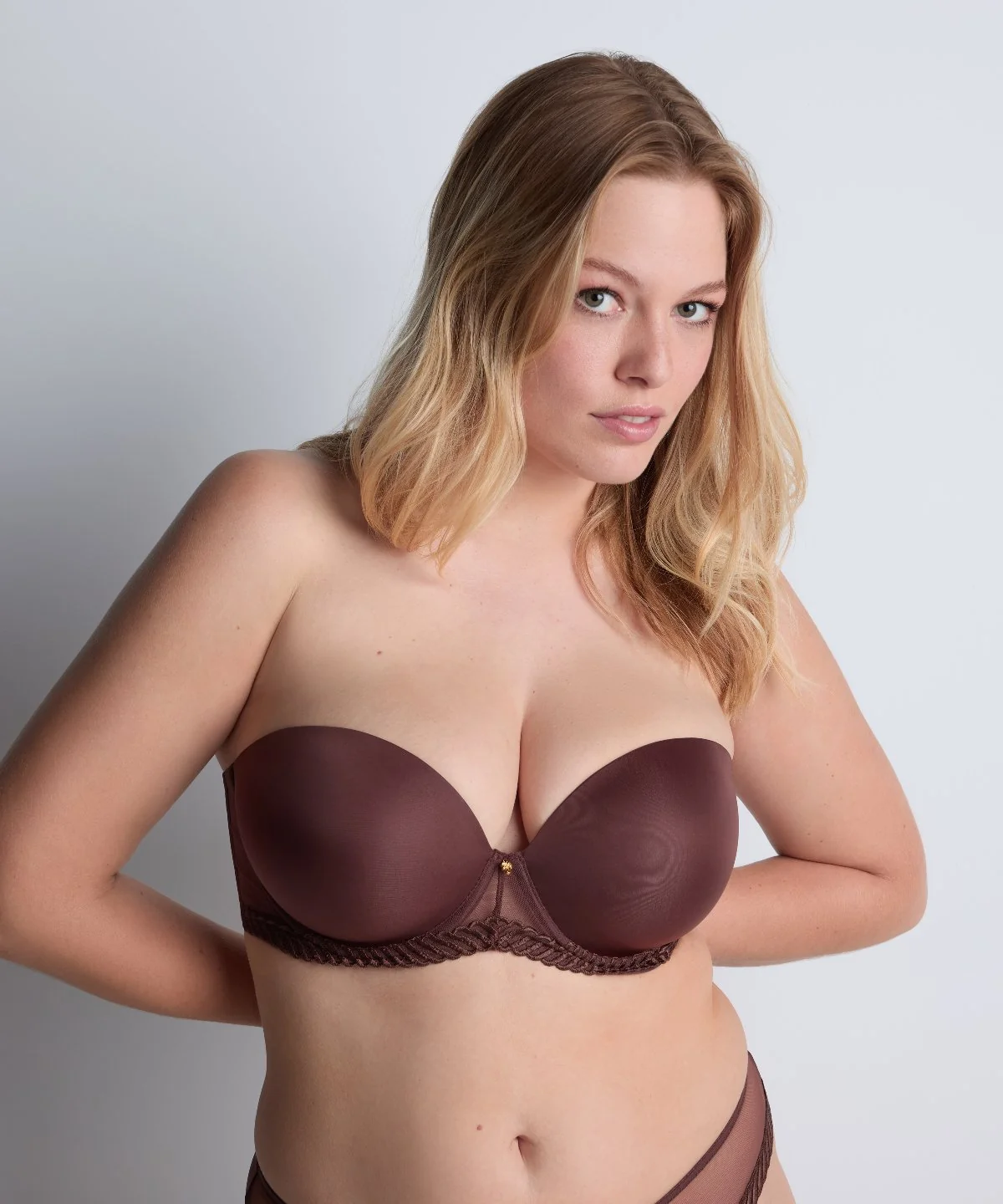 Sheer Emotion Soutien-gorge Bandeau plunge Sepia - Image 3